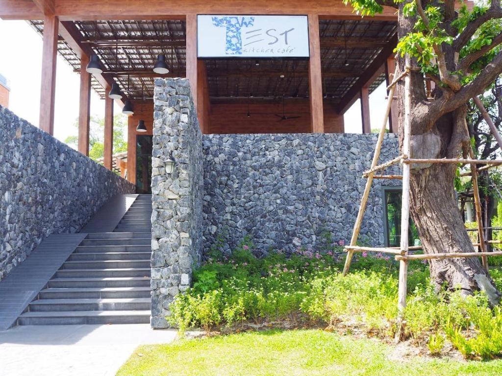 Titles Naiyang The Place Want To Be Apartment *